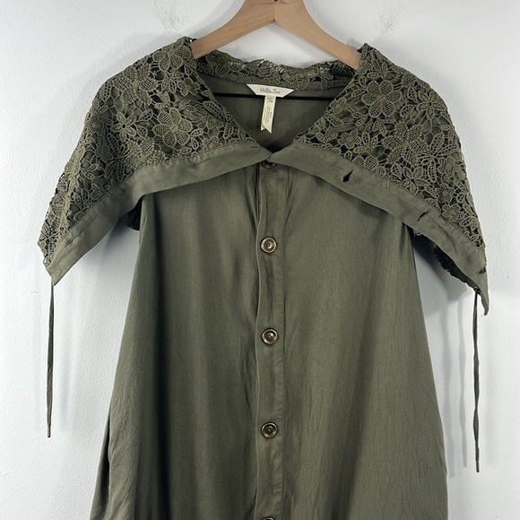 Matilda Jane Ambitious You Green Cape Vest Lace Button Up Floral Womens Size M - Picture 12 of 13